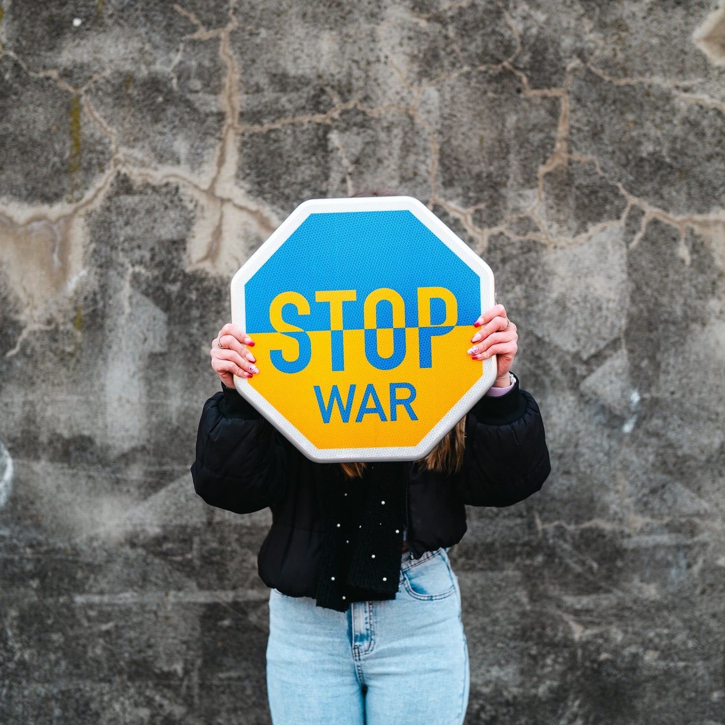 Značka "STOP WAR" Ukrajina