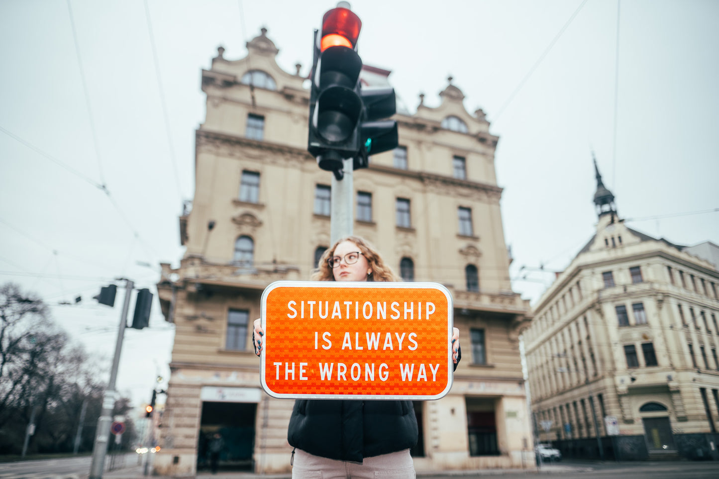 Značka "Situationship is always the wrong way"